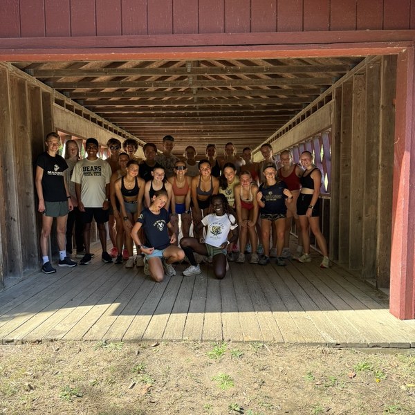 Palmer Ridge athletes on a Kansas travel trip